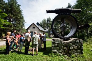 Visita guiada al camí hidroelèctric d'Engolasters / FEDA