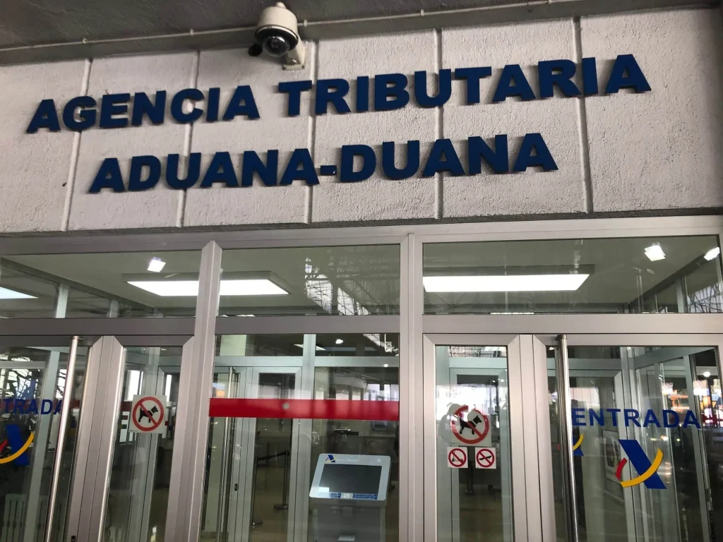 Seu de l'Agència Tributària a la duana / GC