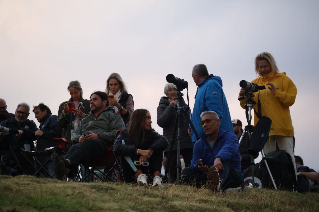 Asssitents a l'eclipsi a la Massana / ANA