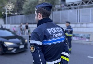 Control de suport a l'entrada als col·legis / Policia d'Andorra