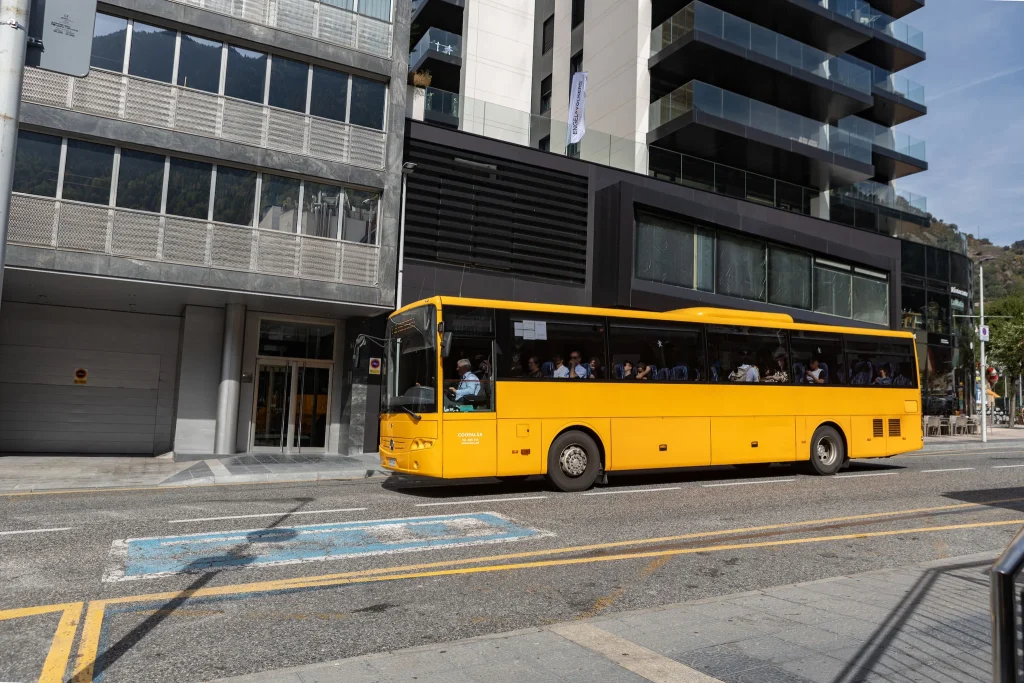 Bus de línia regular a Andorra / VisitAndorra