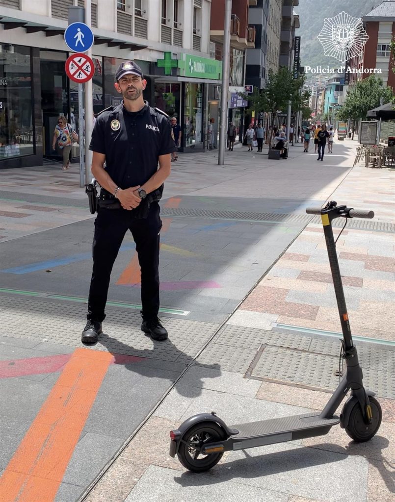 La seguridad es uno de los principales atractivos de Andorra / Policía